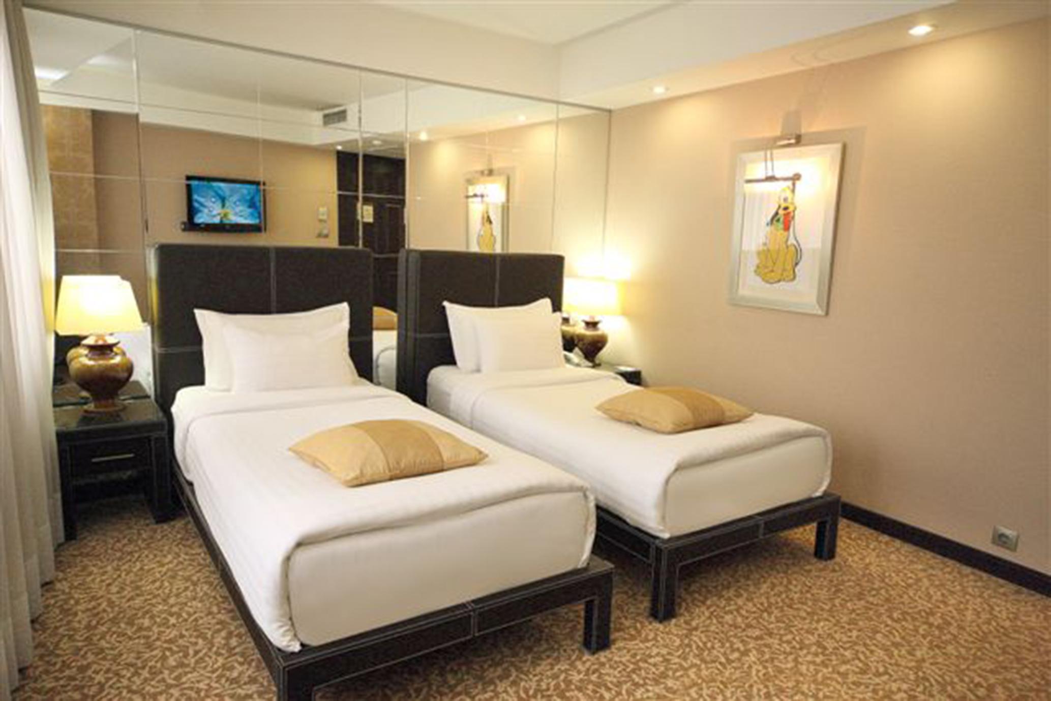 Cartoon Hotel Istanbul Bagian luar foto